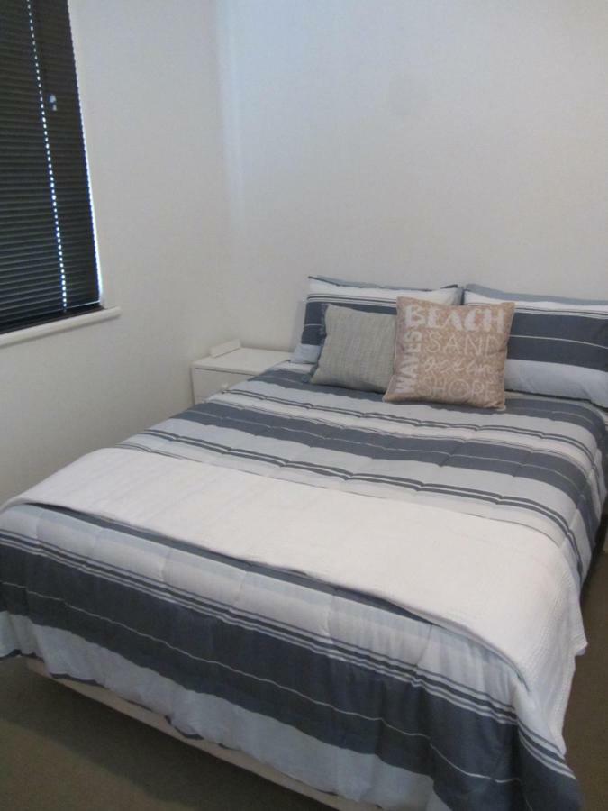 Salty Shack Lancelin- Two Bedroom Bagian luar foto