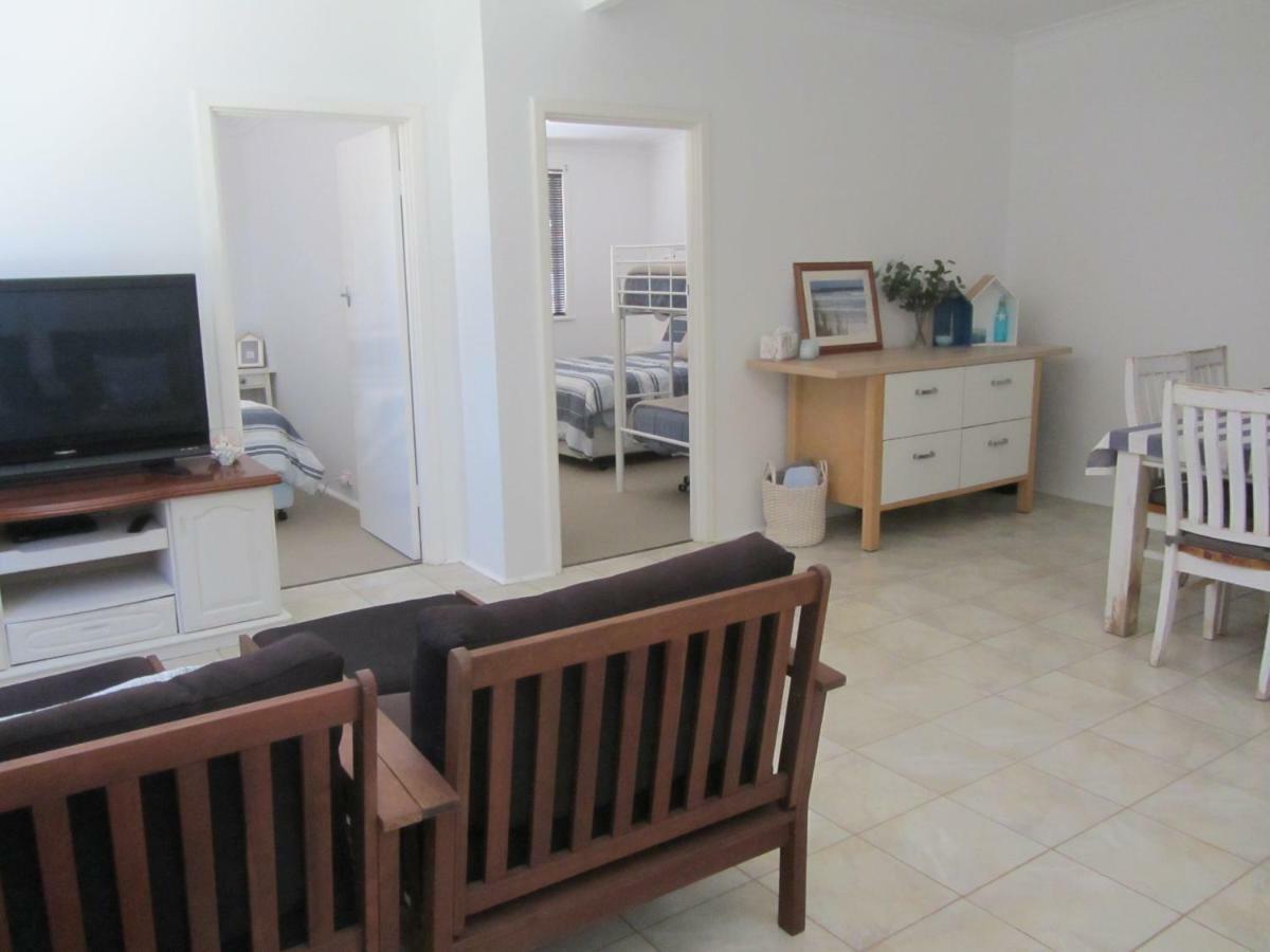Salty Shack Lancelin- Two Bedroom Bagian luar foto